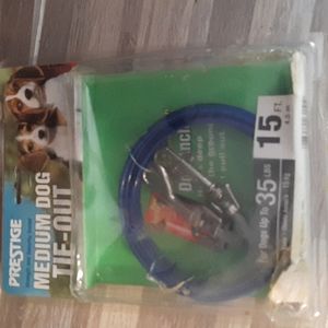 Prestige Medium Dog Tie-Out